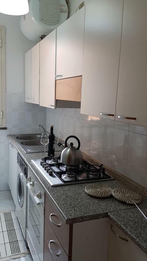 Ferienwohnung Loft Baia Di Giardini Exterior foto